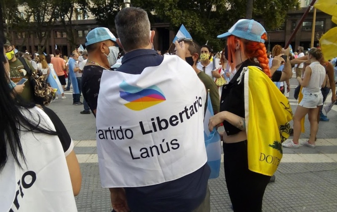 El Partido Libertario de Lanús en marcha del #27F