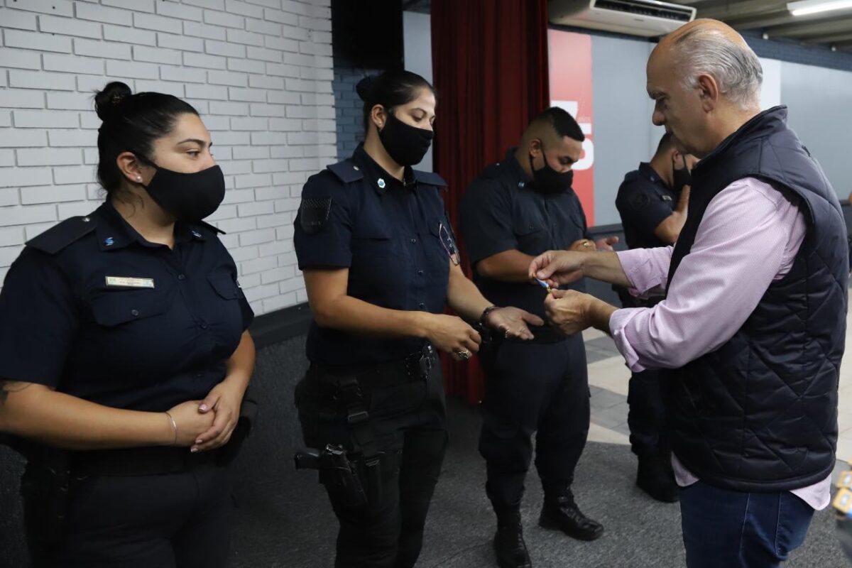 Grindetti reconoció a agentes de la PRI que salvaron la vida de un niño