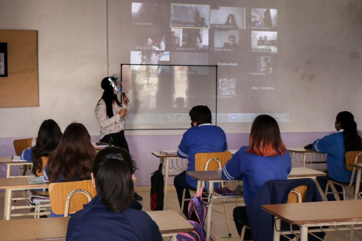 Provincia Bs. As: dan media sanción a ayuda a escuelas privadas
