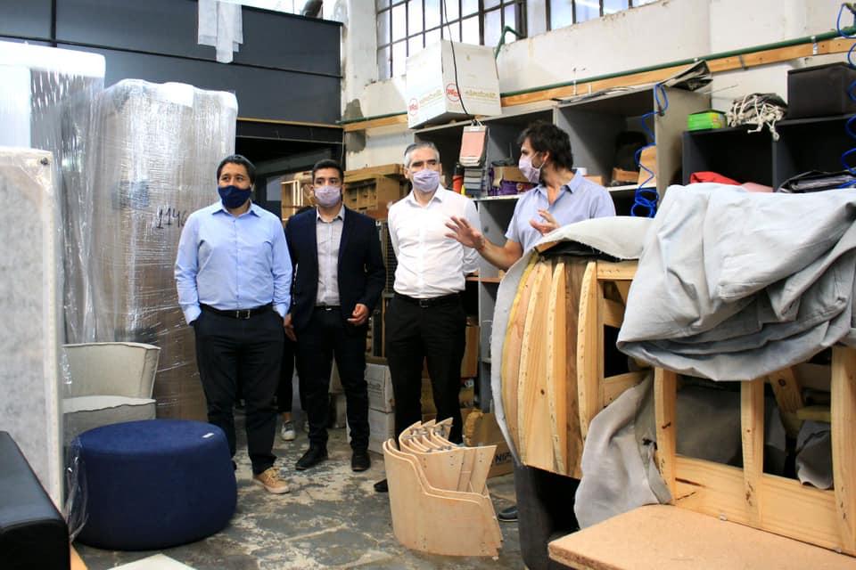 Funcionarios nacionales recorrieron con Balladares cooperativa de Trabajo de Escalada