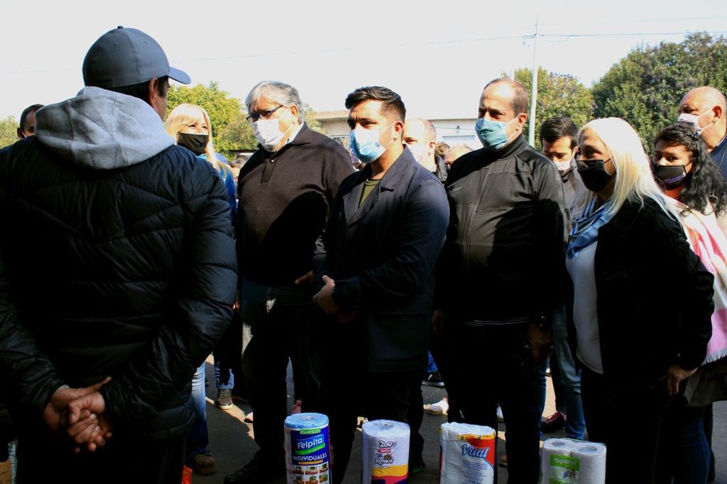 Balladares, en feria de Chingolo junto al “Chino” Navarro