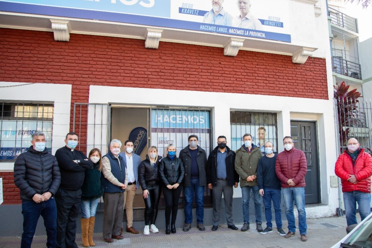 Hacemos abrió local con bendiciones ecunémicas