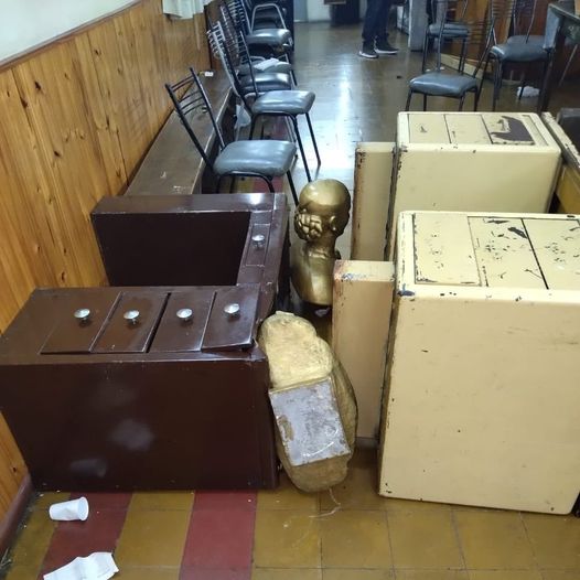Vandalizan sede del STML y Juntos lo repudió