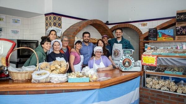 Para Balladares “duele ver el abandono del municipio en el barrio La Fe”
