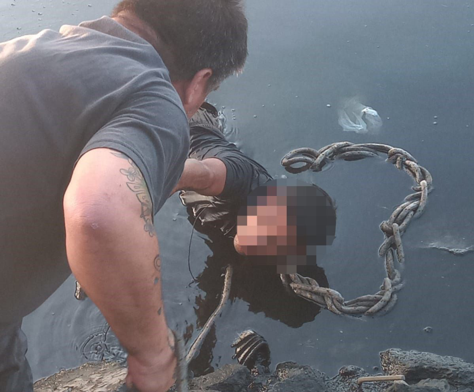 Se tiró al Riachuelo para no ser detenido