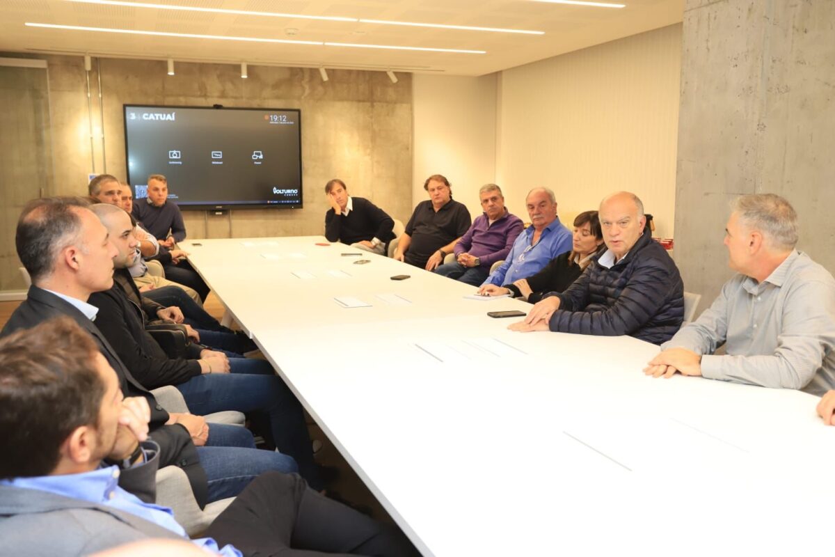 Grindetti se reunió con empresarios de Lomas