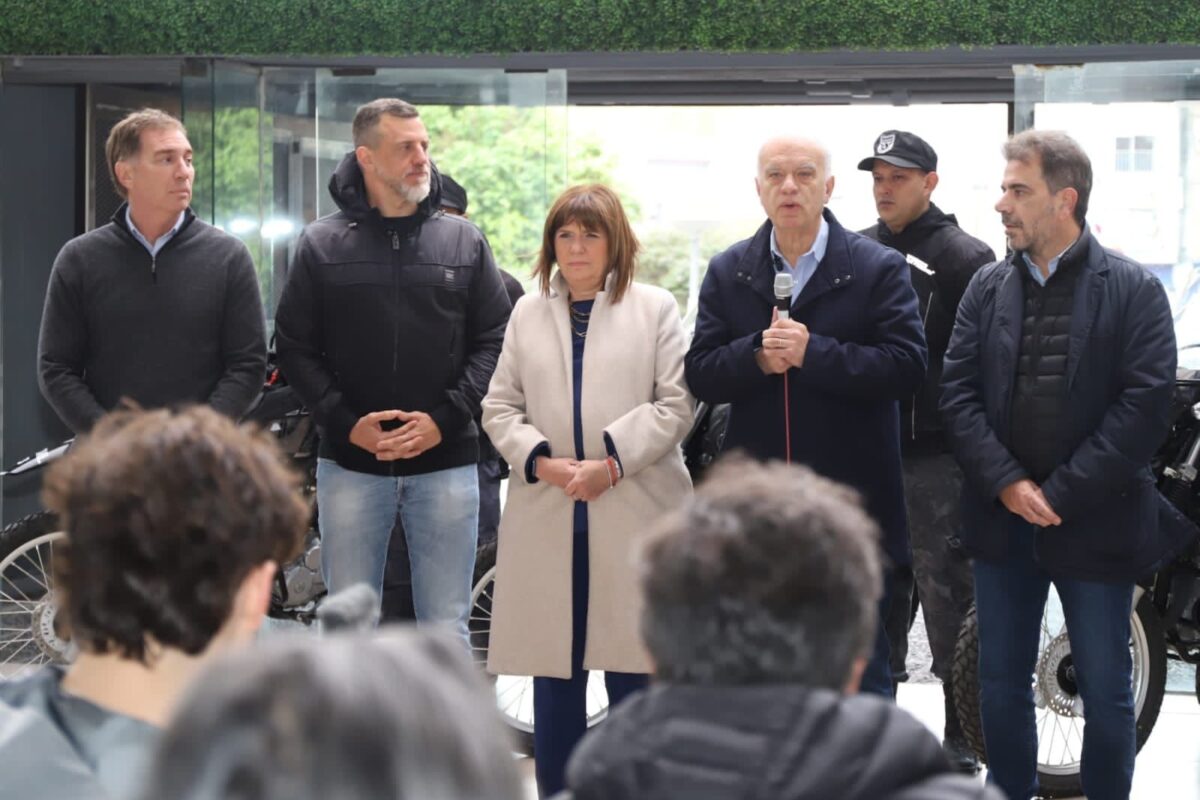 Bullrich le exigió a Massa “basta de gastarse la plata de los argentinos”