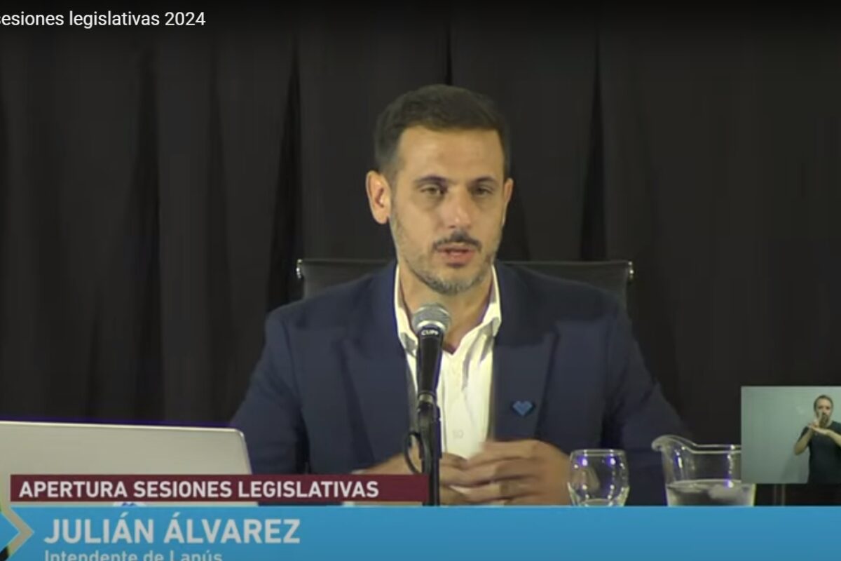 J. Álvarez: “nos gobierna un showman que viene a vender la Patria”