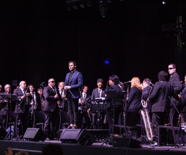 Viva la Patria con el Coro de Música Argentina y vacaciones con la Banda Sinfónica de Ciegos