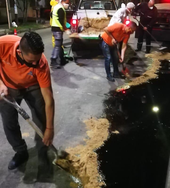 Evitan un desastre ecológico por derrame de combustible en Villa Industriales