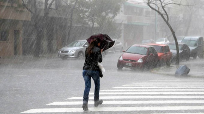 La lluvia, como la inflación, no se sabe cuándo para