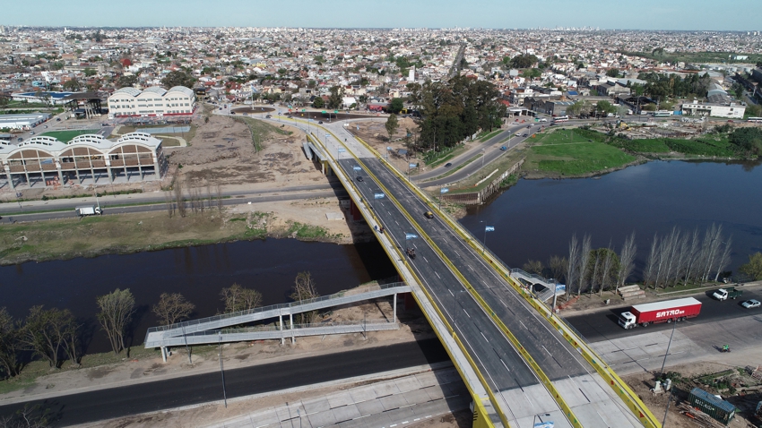 Cierran el acceso al Puente Olímpico por obras