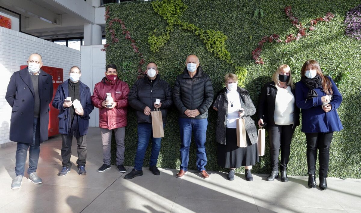 Trabajadores municipales fueron reconocidos por su antigüedad