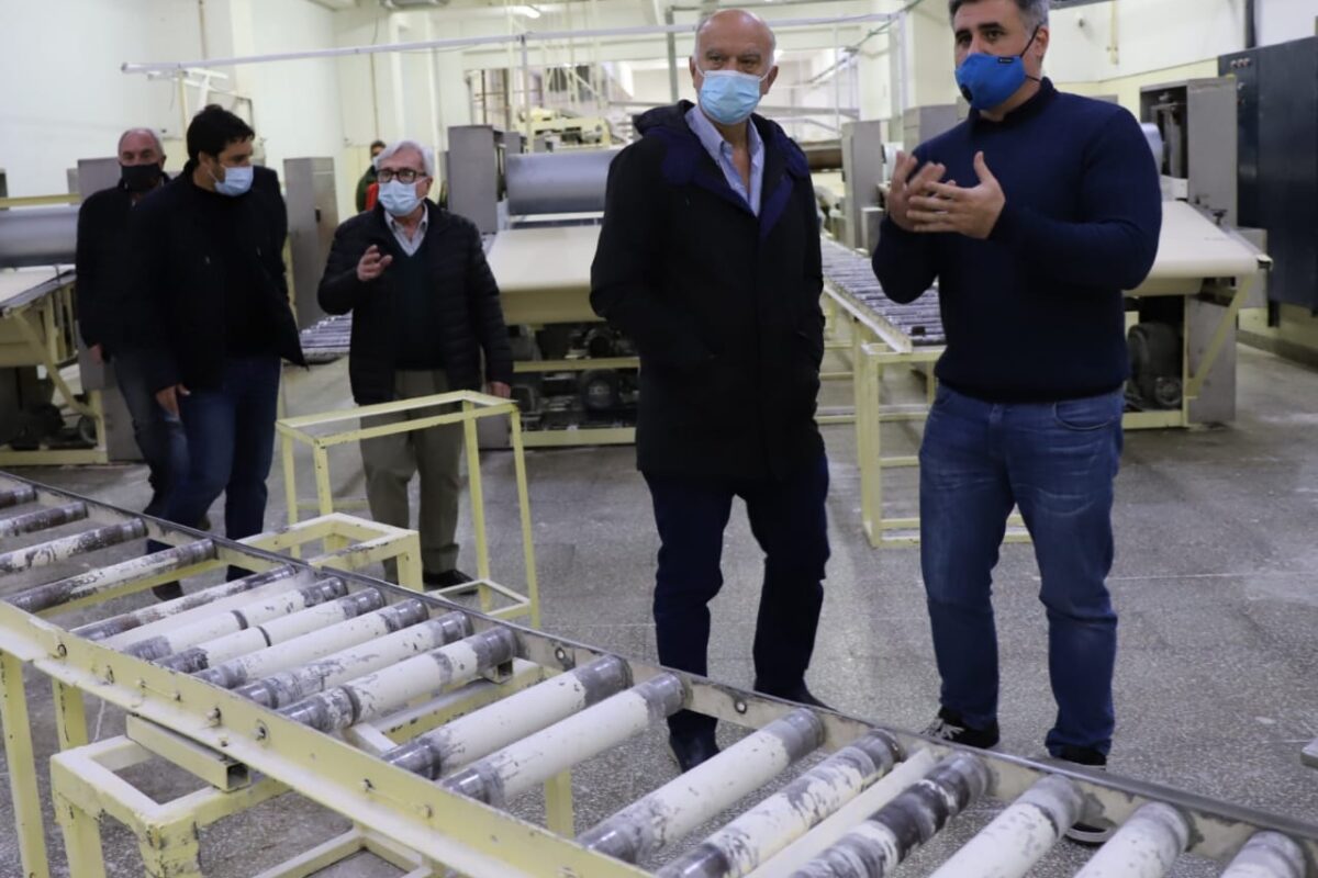 Grindetti visitó conocida fábrica de pastas lanusense