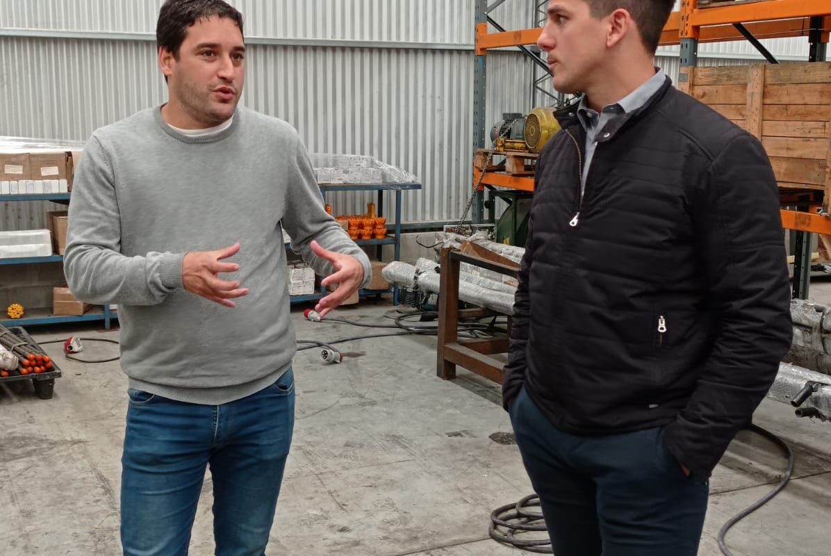Lanús Construye Futuro: Sala visitó empresa que enseñará robótica