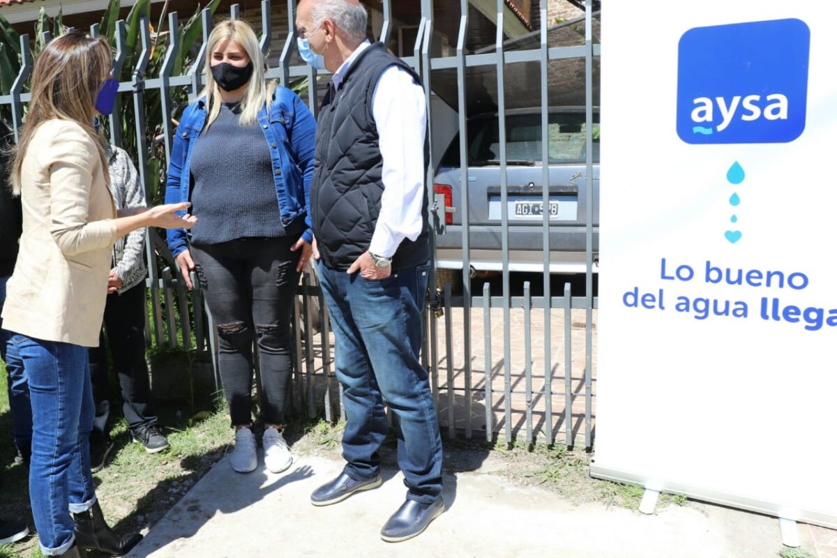 Grindetti y Galmarini inauguraron cloacas para más de 10 mil vecinos