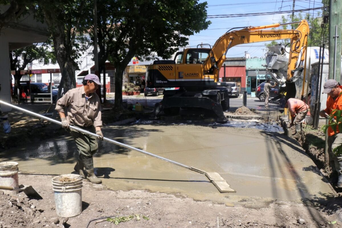 Informan de nueve obras de arreglo de pavimentos en Lanús E. y O.
