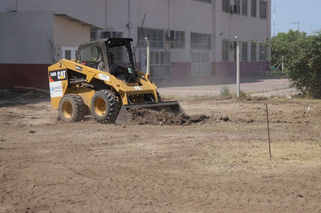 Ponen a nuevo diez escuelas y construyen dos nuevas