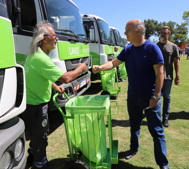 LANÚS REFUERZA EL SERVICIO DE RECOLECCIÓN DE RESIDUOS E HIGIENE URBANA