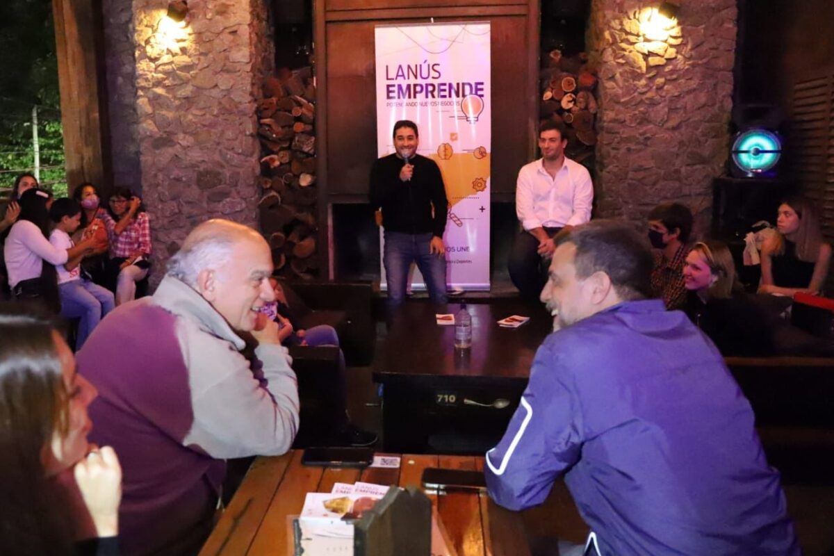 Emprendedores de Lanús, con Grindetti y Kravetz