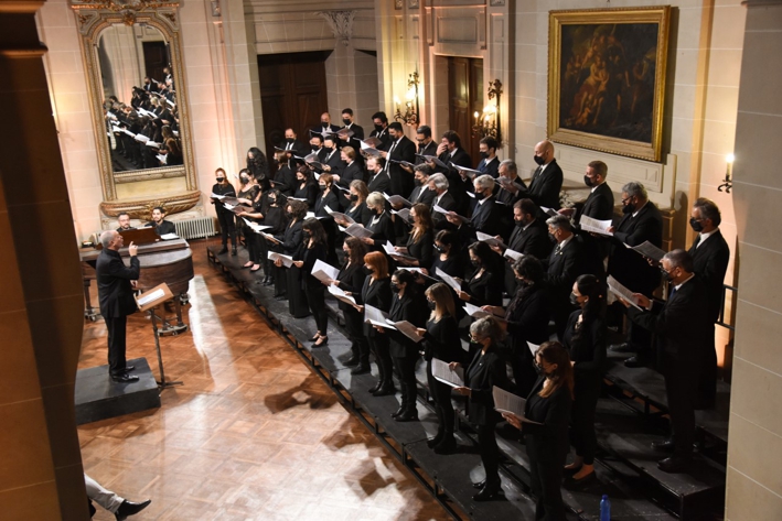 El Coro Polifónico Nacional homenajea a M. E. Walsh en Avellaneda