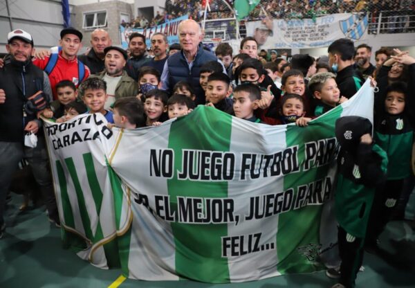 Grindetti presentó “Lanús deporte 2022”