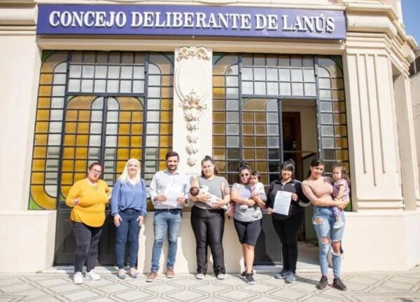 Proponen crear lactarios en dependencias municipales
