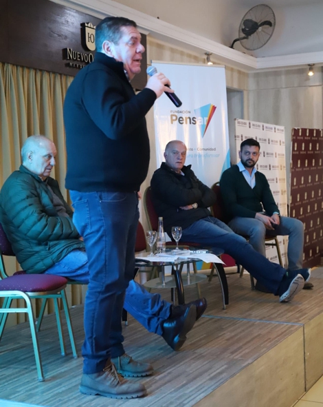 Grindetti pidió “avanzar en la autonomía municipal”