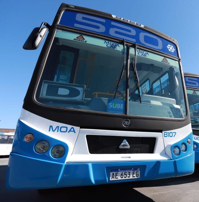 Paro de colectívos: qué líneas circulan en Lanús y AMBA