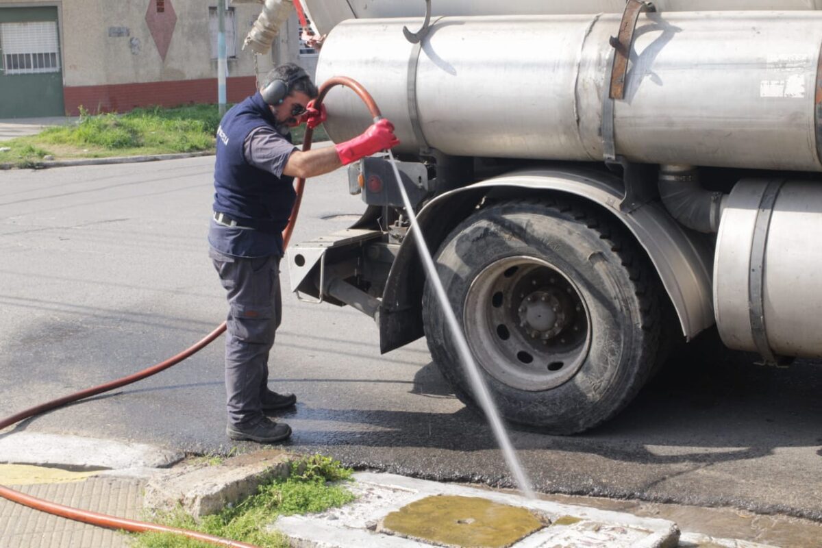Intensifican desobstrucción de sumideros y desagües