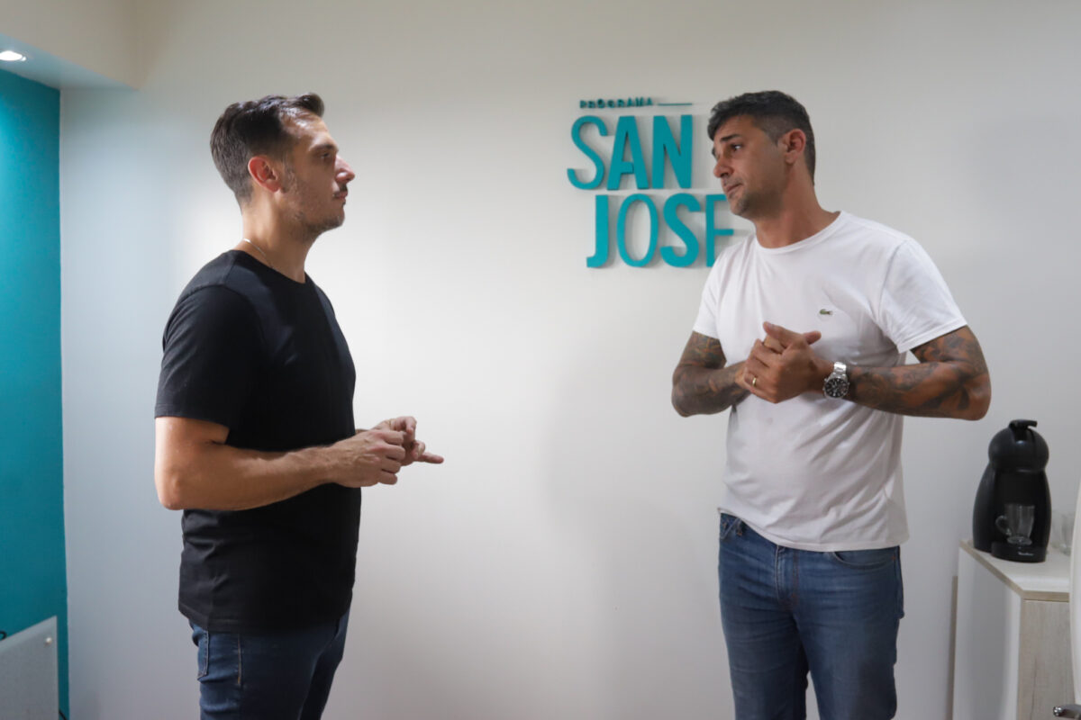 Álvarez, en centro de asistencia a adicciones