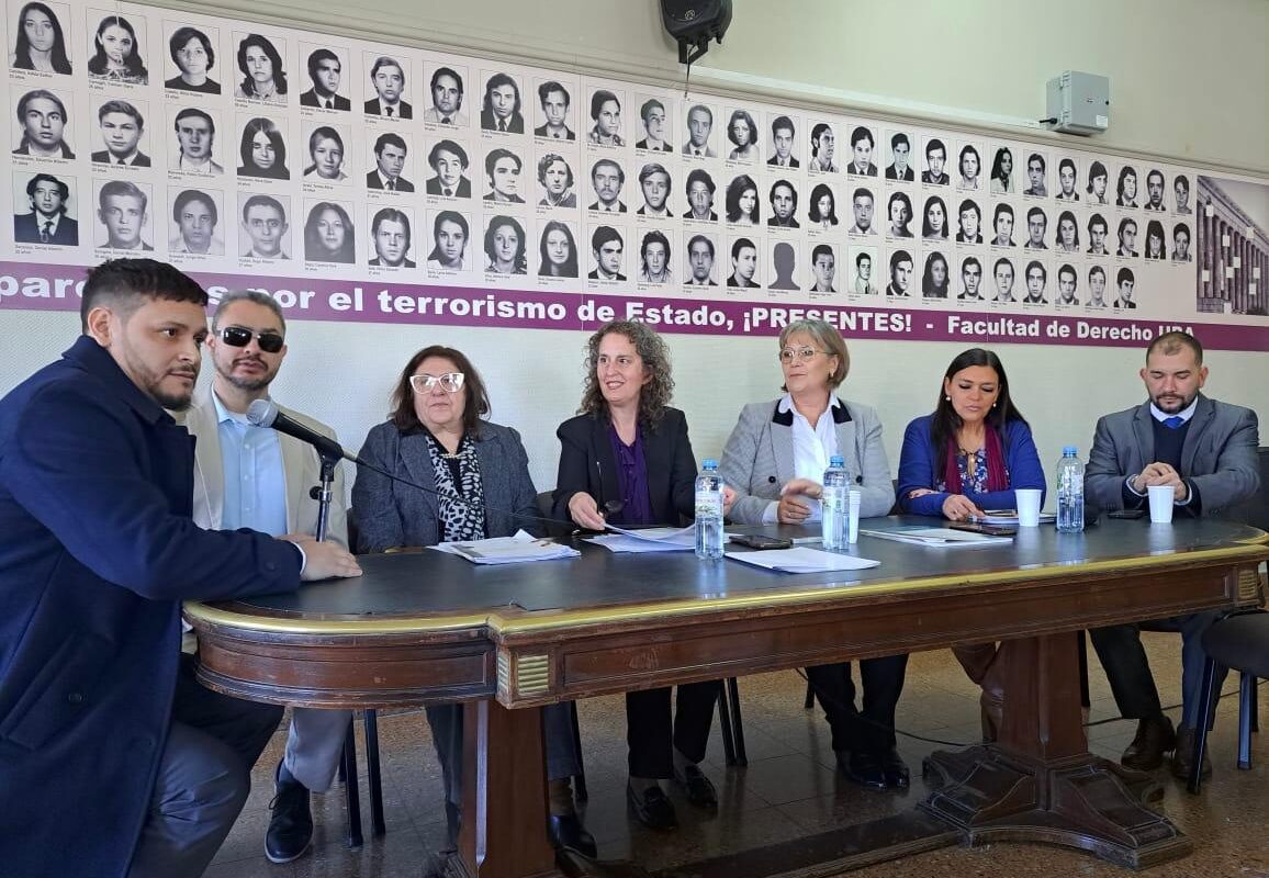 El Defensor del Pueblo de Lanús en congreso por los 90° años de la Asociación de Abogados