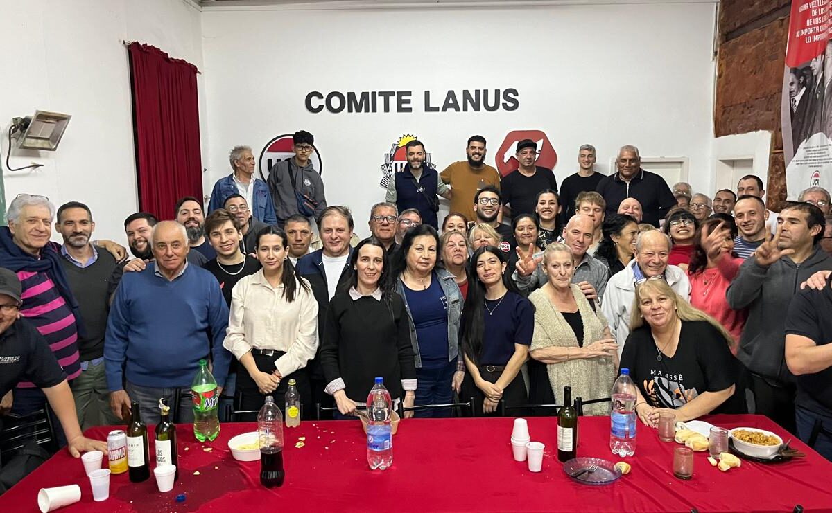 Con Domenichini y Mesías a la cabeza, UCR lanzó lista para las internas